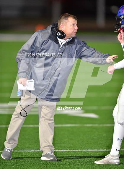 Thumbnail 2 in Collinsville vs. Wolfe City (UIL 2A Division 1 Region 2 Bidistrict) photogallery.