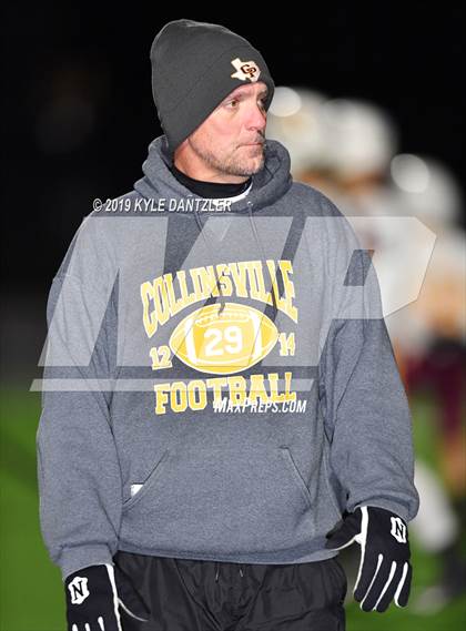 Thumbnail 2 in Collinsville vs. Wolfe City (UIL 2A Division 1 Region 2 Bidistrict) photogallery.