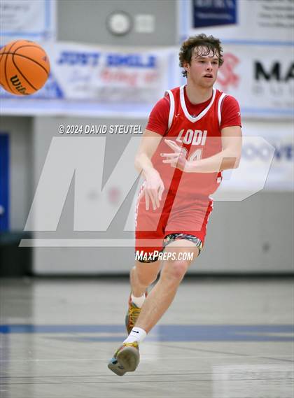 Thumbnail 1 in Lodi vs. Ponderosa (Stan Harms Classic) photogallery.