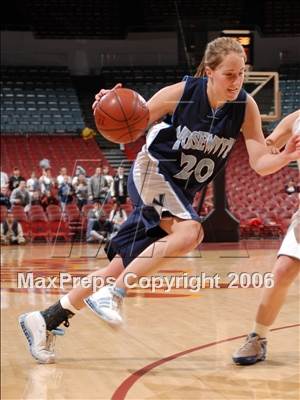 Thumbnail 1 in Yosemite vs. Bishop Amat (CIF SoCal D3 Final) photogallery.