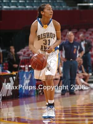 Thumbnail 1 in Yosemite vs. Bishop Amat (CIF SoCal D3 Final) photogallery.