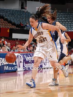 Thumbnail 3 in Yosemite vs. Bishop Amat (CIF SoCal D3 Final) photogallery.