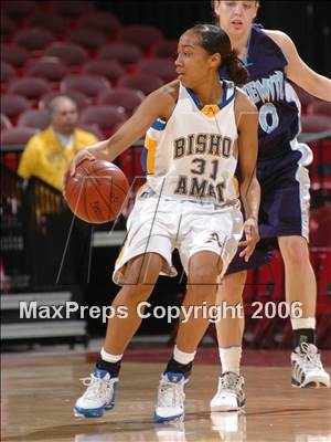 Thumbnail 2 in Yosemite vs. Bishop Amat (CIF SoCal D3 Final) photogallery.