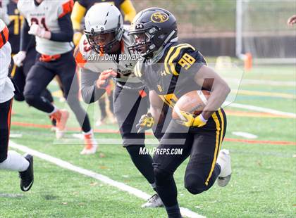 Thumbnail 1 in St. Frances Academy vs. McDonogh photogallery.