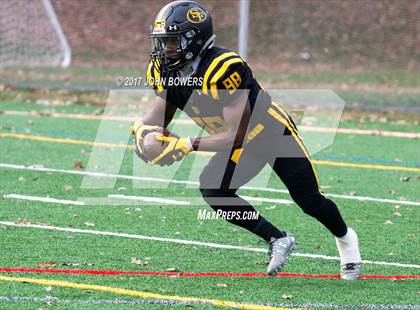Thumbnail 3 in St. Frances Academy vs. McDonogh photogallery.