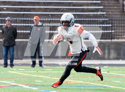 Thumbnail 1 in St. Frances Academy vs. McDonogh photogallery.