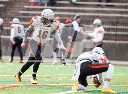 Thumbnail 3 in St. Frances Academy vs. McDonogh photogallery.