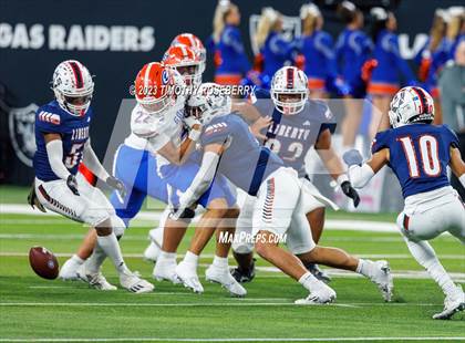 Thumbnail 2 in Liberty @ Bishop Gorman (NIAA 5A Division 1 Final) photogallery.