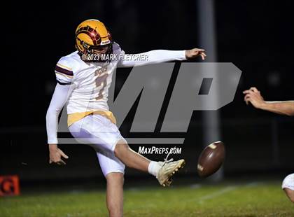 Thumbnail 3 in Gloucester Catholic @ Collingswood photogallery.