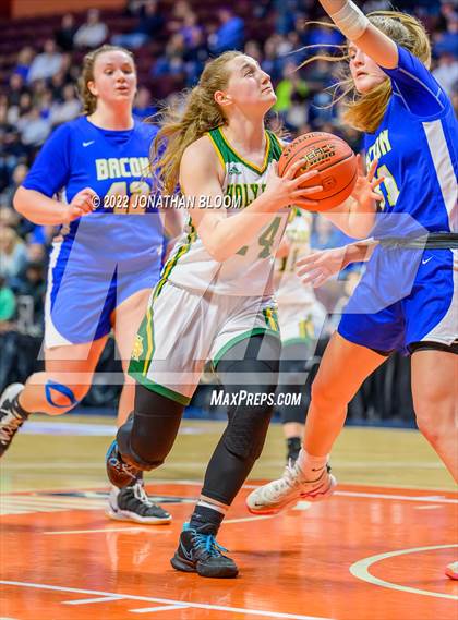 Thumbnail 2 in Bacon Academy vs. Holy Cross (CIAC Class M Final) photogallery.