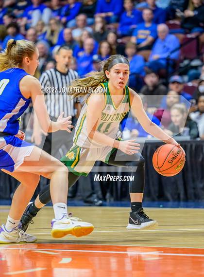 Thumbnail 3 in Bacon Academy vs. Holy Cross (CIAC Class M Final) photogallery.