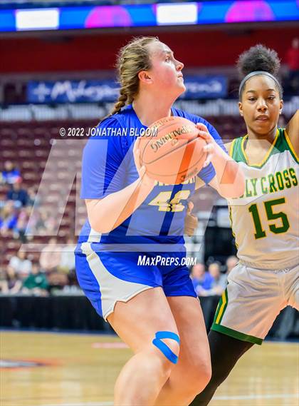 Thumbnail 2 in Bacon Academy vs. Holy Cross (CIAC Class M Final) photogallery.