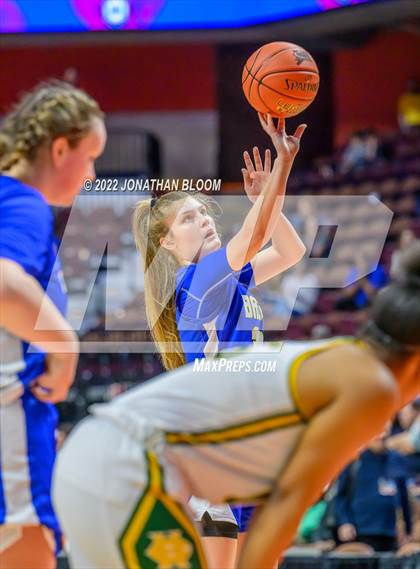 Thumbnail 3 in Bacon Academy vs. Holy Cross (CIAC Class M Final) photogallery.