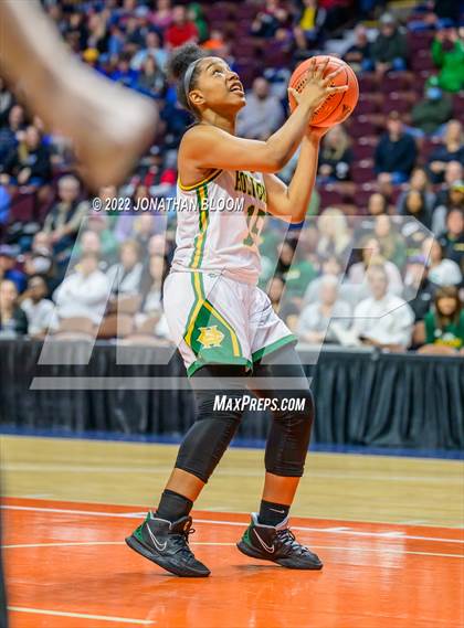 Thumbnail 3 in Bacon Academy vs. Holy Cross (CIAC Class M Final) photogallery.