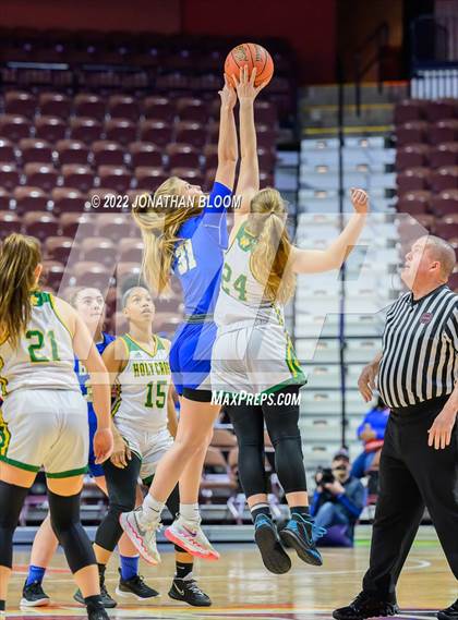 Thumbnail 1 in Bacon Academy vs. Holy Cross (CIAC Class M Final) photogallery.