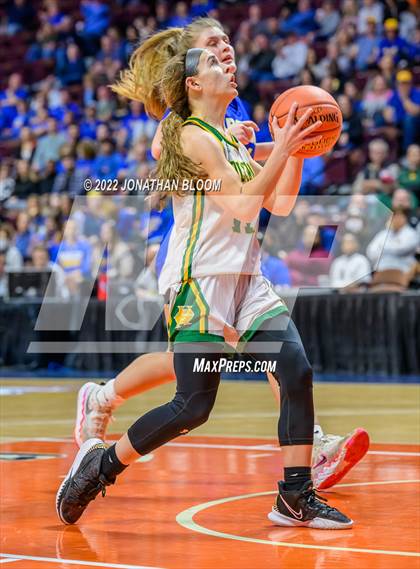 Thumbnail 2 in Bacon Academy vs. Holy Cross (CIAC Class M Final) photogallery.