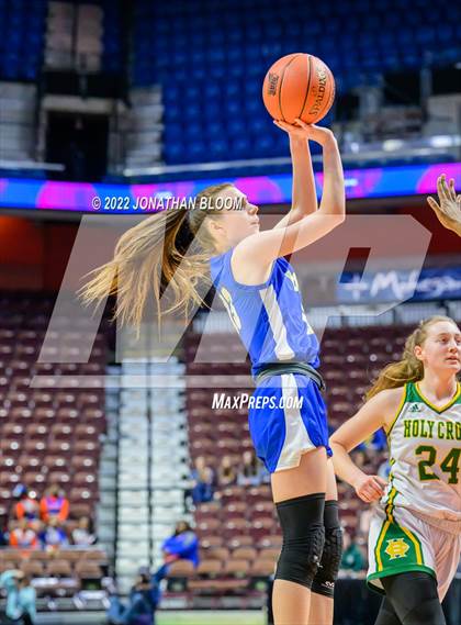 Thumbnail 3 in Bacon Academy vs. Holy Cross (CIAC Class M Final) photogallery.