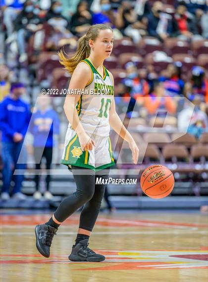 Thumbnail 3 in Bacon Academy vs. Holy Cross (CIAC Class M Final) photogallery.