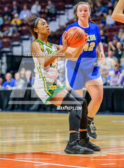 Thumbnail 3 in Bacon Academy vs. Holy Cross (CIAC Class M Final) photogallery.