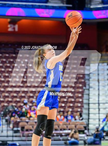 Thumbnail 3 in Bacon Academy vs. Holy Cross (CIAC Class M Final) photogallery.