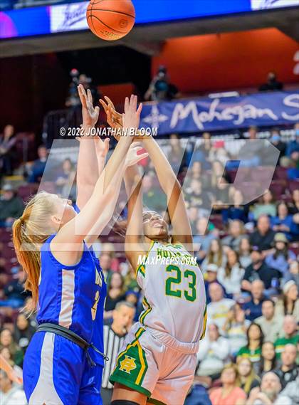 Thumbnail 2 in Bacon Academy vs. Holy Cross (CIAC Class M Final) photogallery.