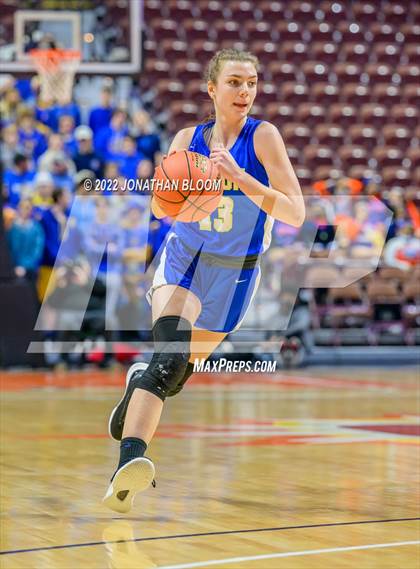 Thumbnail 3 in Bacon Academy vs. Holy Cross (CIAC Class M Final) photogallery.