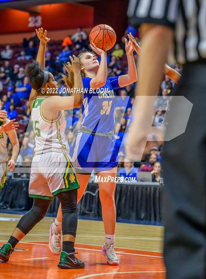 Thumbnail 2 in Bacon Academy vs. Holy Cross (CIAC Class M Final) photogallery.
