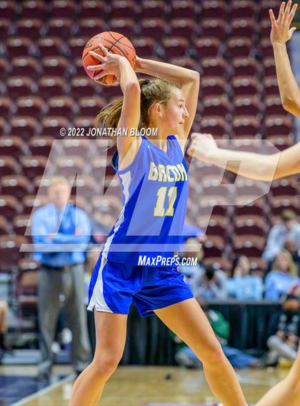 Thumbnail 1 in Bacon Academy vs. Holy Cross (CIAC Class M Final) photogallery.