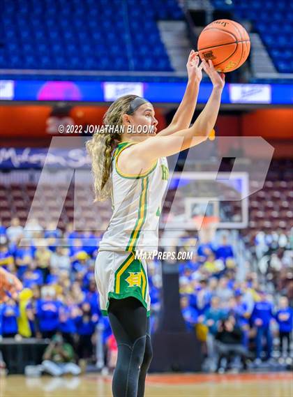 Thumbnail 1 in Bacon Academy vs. Holy Cross (CIAC Class M Final) photogallery.