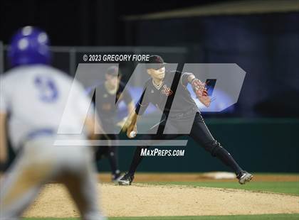 Thumbnail 2 in Santa Margarita vs. JSerra Catholic photogallery.