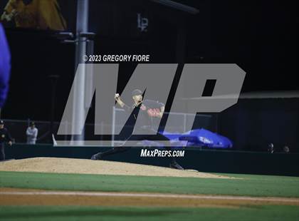 Thumbnail 2 in Santa Margarita vs. JSerra Catholic photogallery.