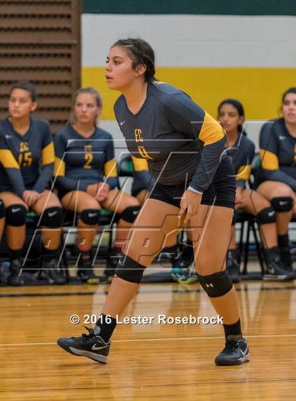 Thumbnail 3 in East Central vs Holmes JV photogallery.