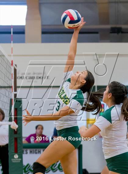 Thumbnail 2 in East Central vs Holmes JV photogallery.