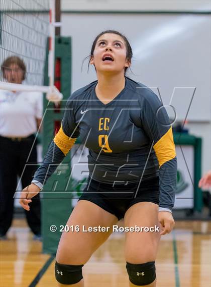 Thumbnail 3 in East Central vs Holmes JV photogallery.