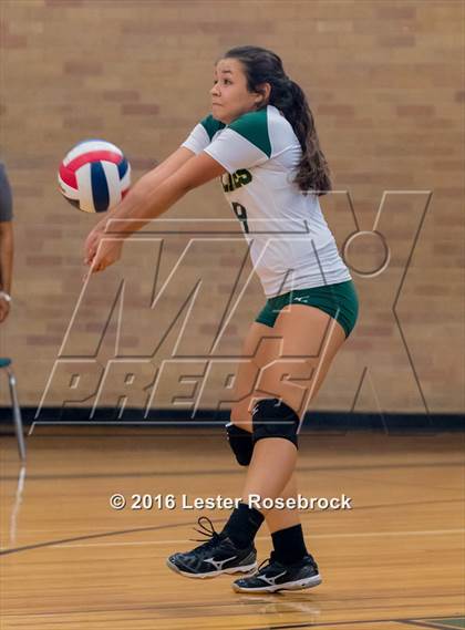 Thumbnail 1 in East Central vs Holmes JV photogallery.