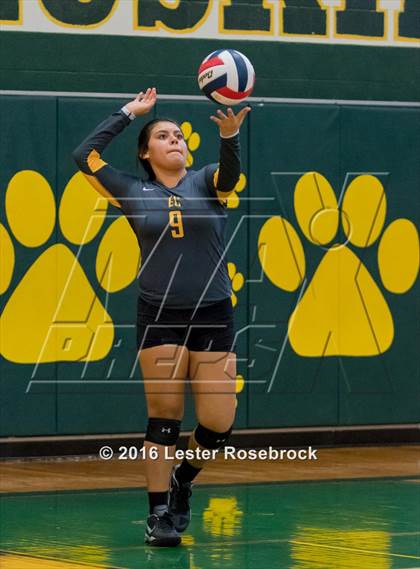 Thumbnail 3 in East Central vs Holmes JV photogallery.