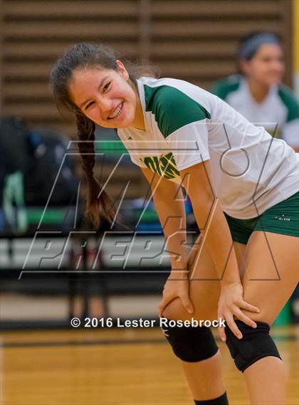 Thumbnail 1 in East Central vs Holmes JV photogallery.