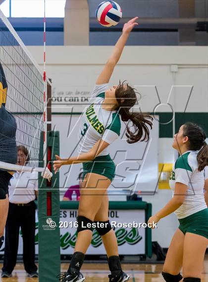 Thumbnail 1 in East Central vs Holmes JV photogallery.