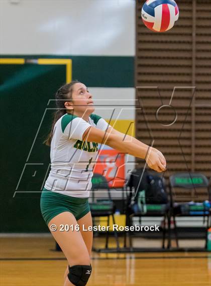 Thumbnail 3 in East Central vs Holmes JV photogallery.