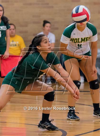 Thumbnail 1 in East Central vs Holmes JV photogallery.