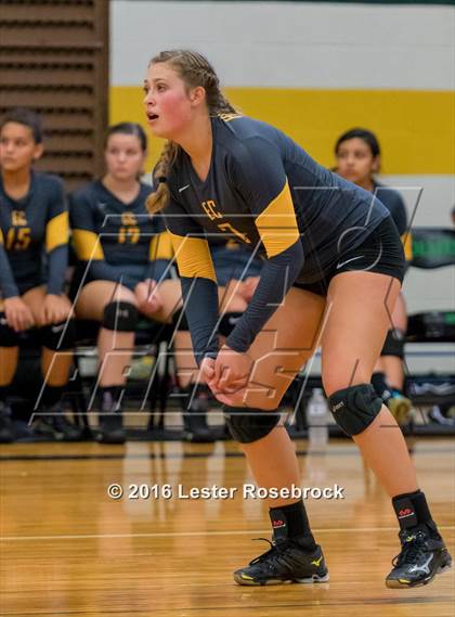 Thumbnail 3 in East Central vs Holmes JV photogallery.