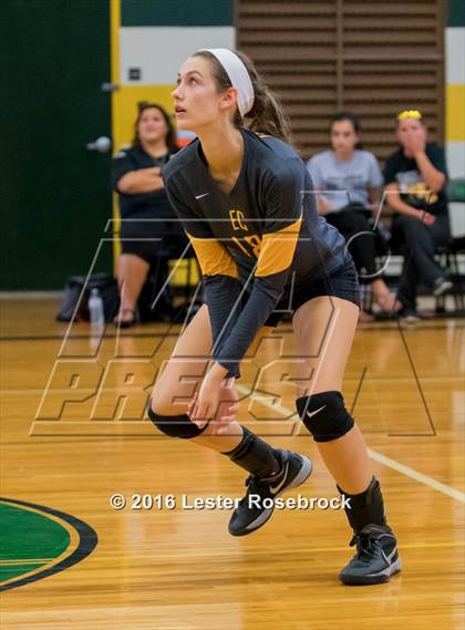 Thumbnail 3 in East Central vs Holmes JV photogallery.