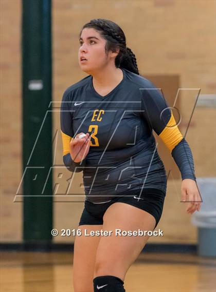 Thumbnail 2 in East Central vs Holmes JV photogallery.