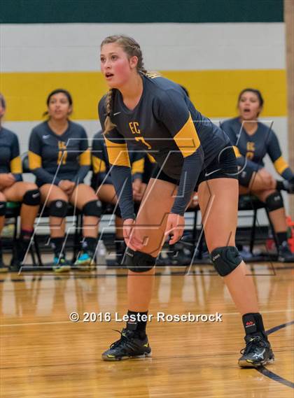 Thumbnail 3 in East Central vs Holmes JV photogallery.