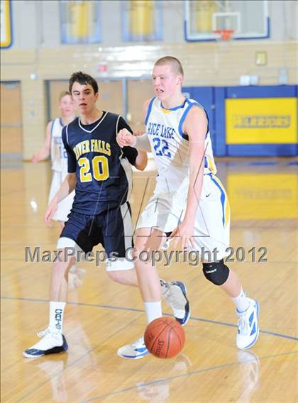 Thumbnail 1 in River Falls vs. Rice Lake photogallery.