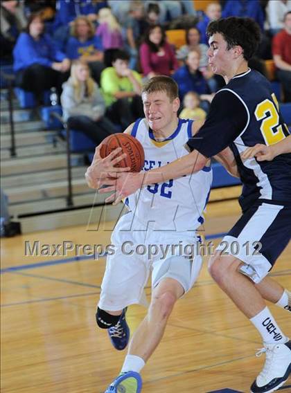 Thumbnail 3 in River Falls vs. Rice Lake photogallery.