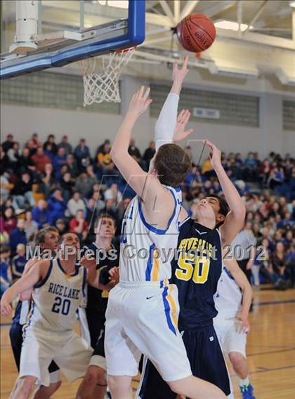 Thumbnail 3 in River Falls vs. Rice Lake photogallery.