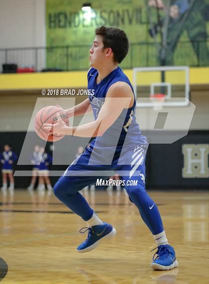Thumbnail 1 in Hendersonville vs Wilson Central (TSSAA District 9-AAA Quarterfinal) photogallery.
