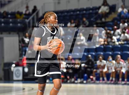 Thumbnail 3 in Cypress Springs vs. Duncanville (RCS Sports Kickoff Classic) photogallery.