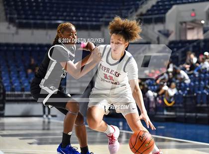 Thumbnail 3 in Cypress Springs vs. Duncanville (RCS Sports Kickoff Classic) photogallery.